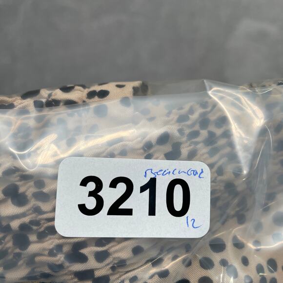 BeachGold Romper Womens Extra Large Beige Cheetah Animal Print Anthropologie - Picture 11 of 11